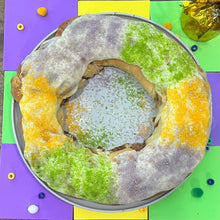 Load image into Gallery viewer, Mardi Gras King Cake